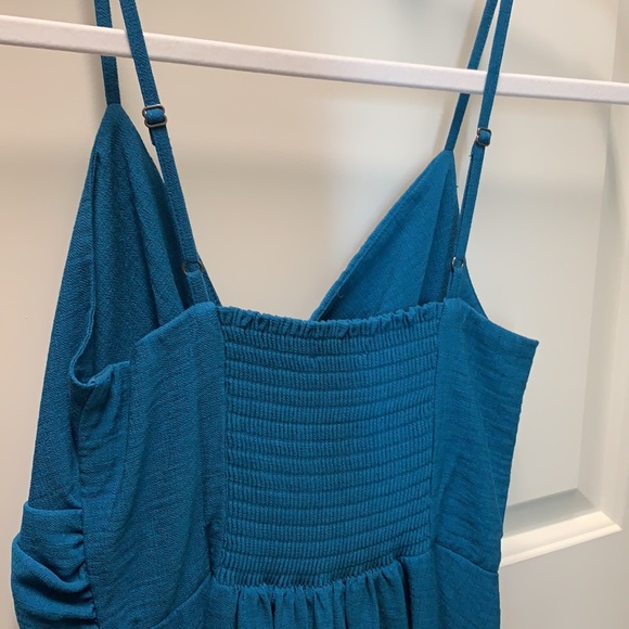 Beautiful Teal adjustable strap dress - Picture 6 of 9